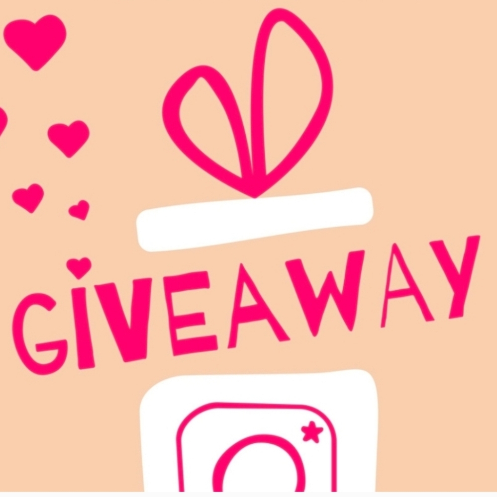 Giveaway And Free Shipping💖💖✨️✨️